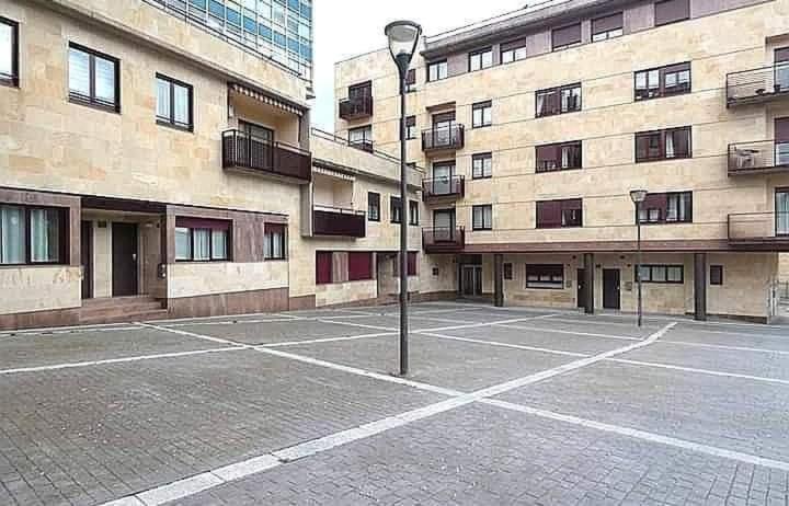 Jardines De La Muralla Free Parking Salamanka Zewnętrze zdjęcie